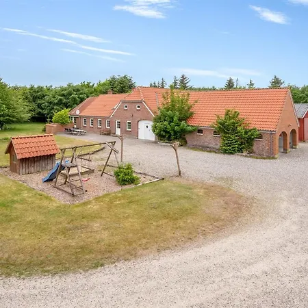 Wilmar - 1km To The Fjord By Interhome Feriehus