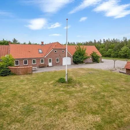 Wilmar - 1km To The Fjord By Interhome *